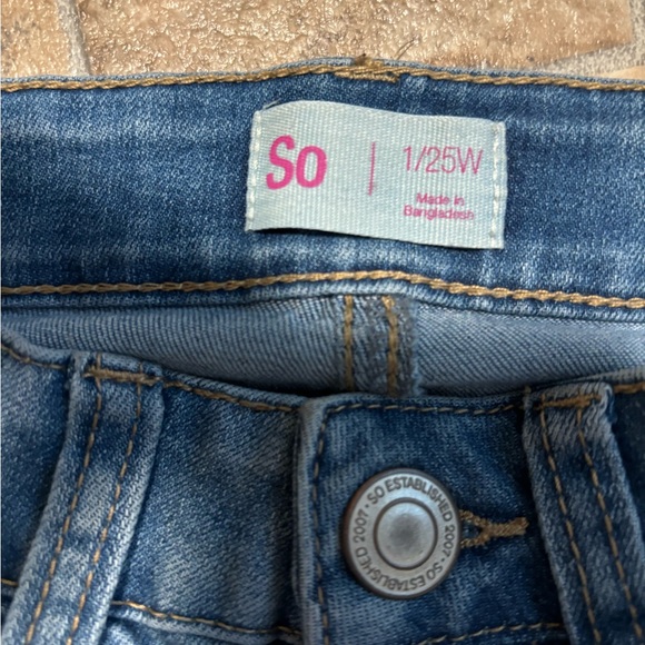 SO denim skirt - Picture 3 of 3